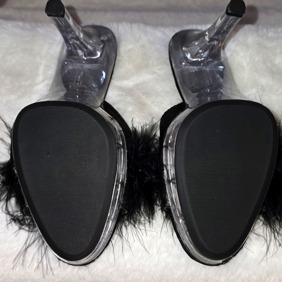 Elle Elegant Black Feathered Women's Heels - Picture 6 of 7